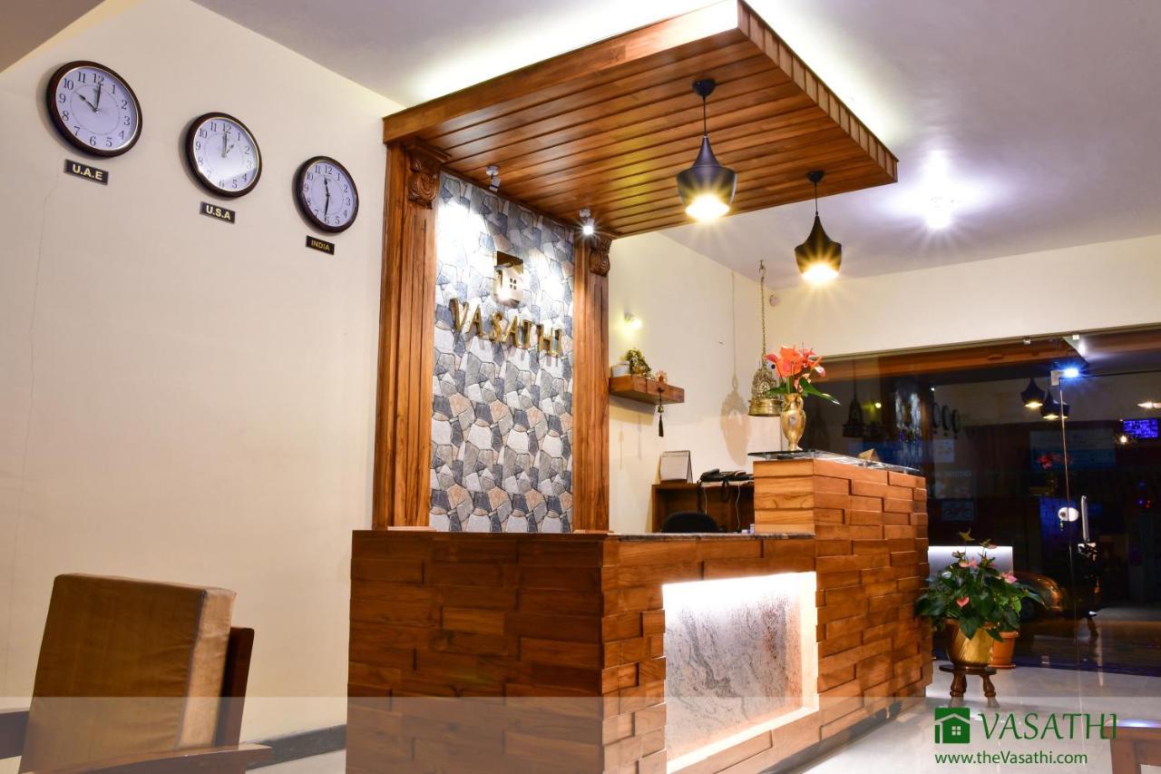 Vasathi Hotell Madikeri Eksteriør bilde