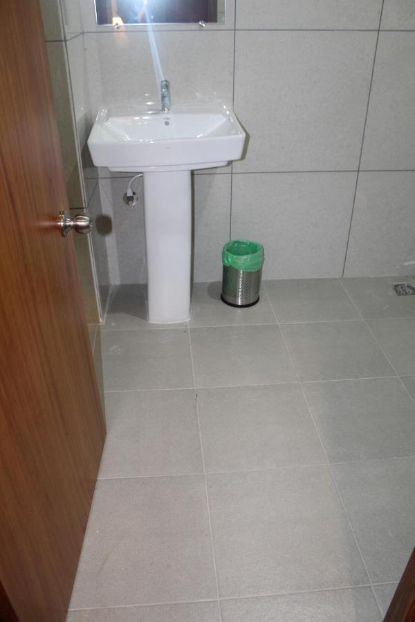 Vasathi Hotell Madikeri Eksteriør bilde